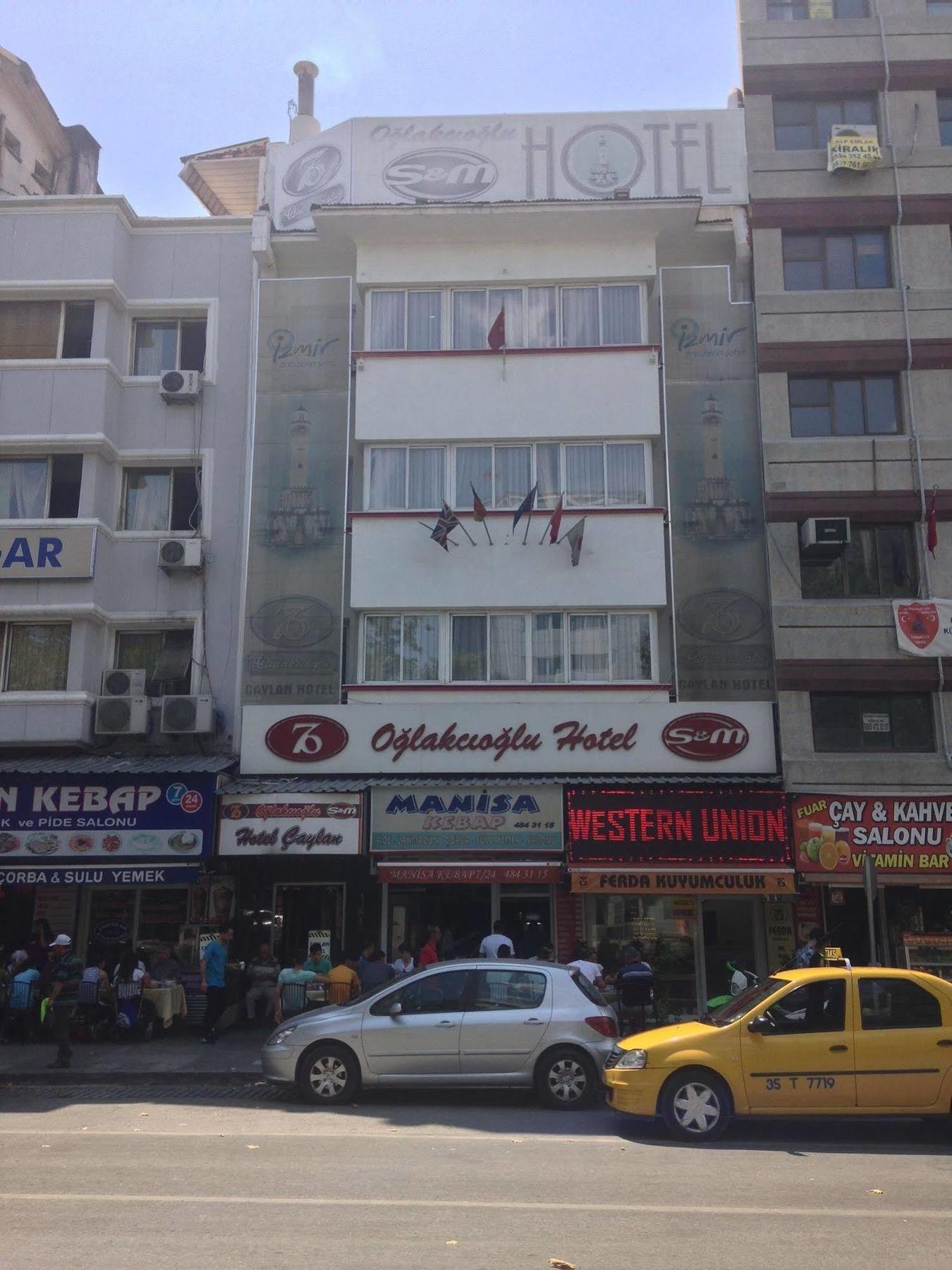 Caylan Hotel Smirne Esterno foto