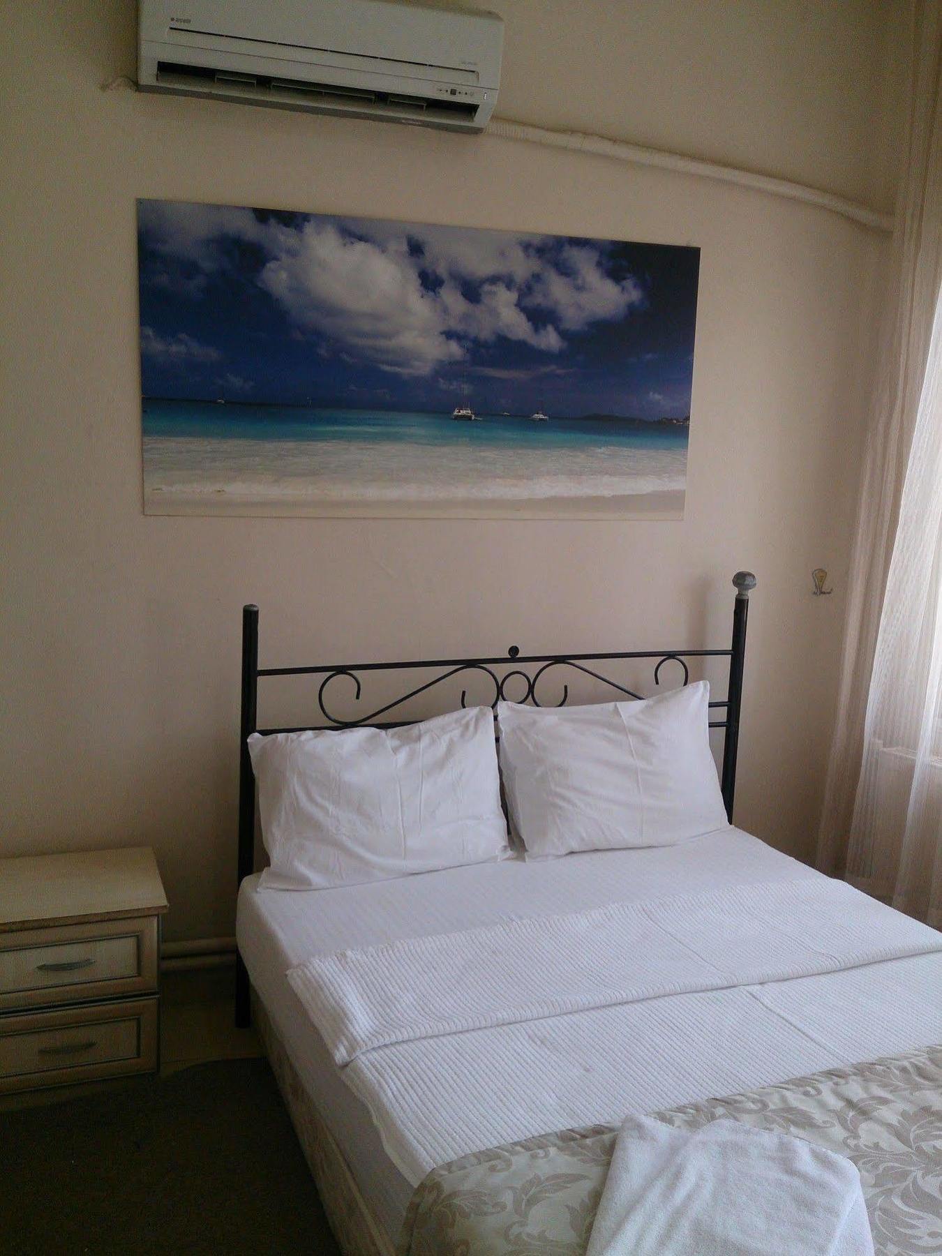 Caylan Hotel Smirne Esterno foto